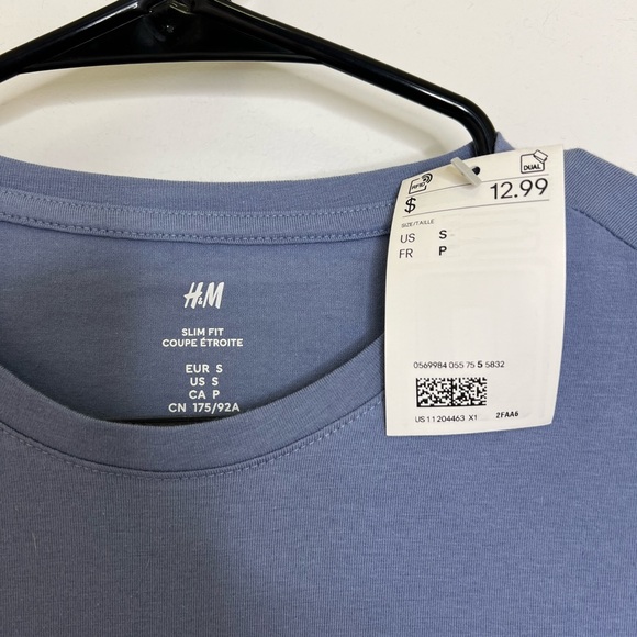 H&M Slim Fit Long sleeve Tee - Picture 2 of 2
